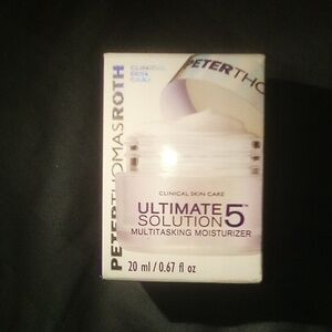 Peter Thomas Roth moisturizer